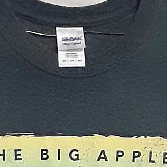 Gildan The Big Apple NYC Original Phantom Tee Size 2XL - Picture 3 of 3